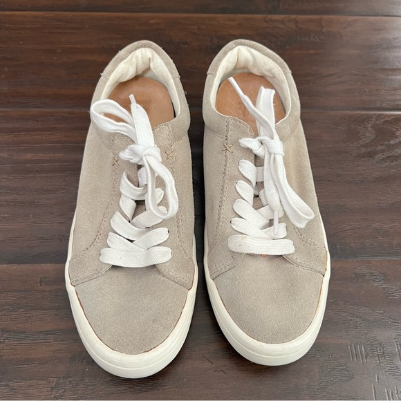 Frye Mens 6 women’s fits 7.5 lace up suede leather shoes - Picture 2 of 8